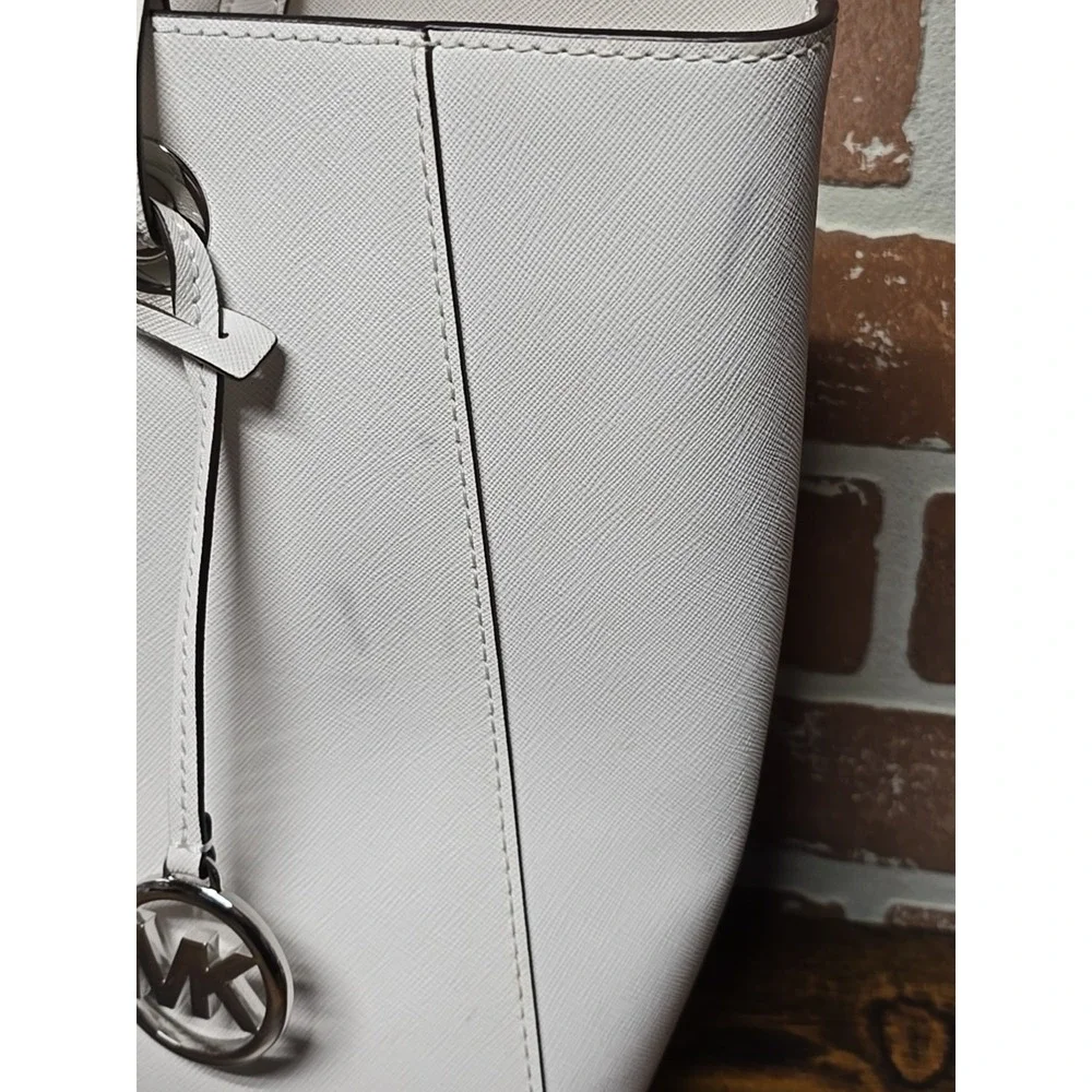 Michael Kors Walsh Tote‎ Bag White Hand Bag Purse Travel Bag